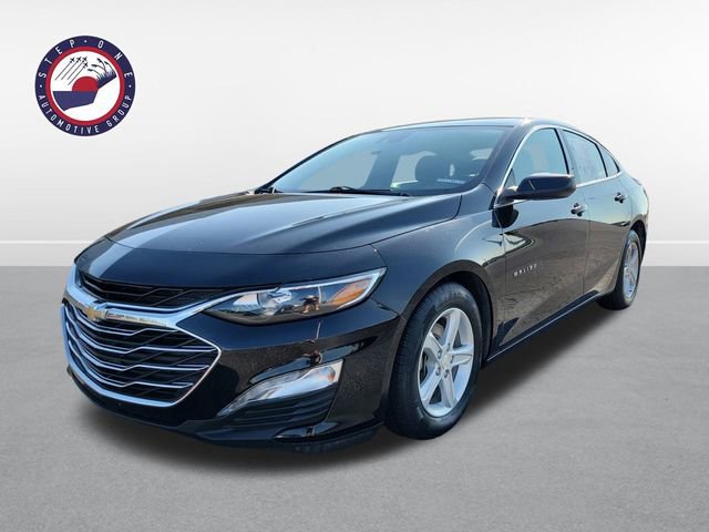 2023 Chevrolet Malibu 1LT photo 2