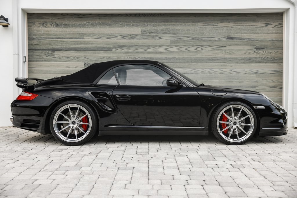 2009 Porsche 911 Turbo photo 29