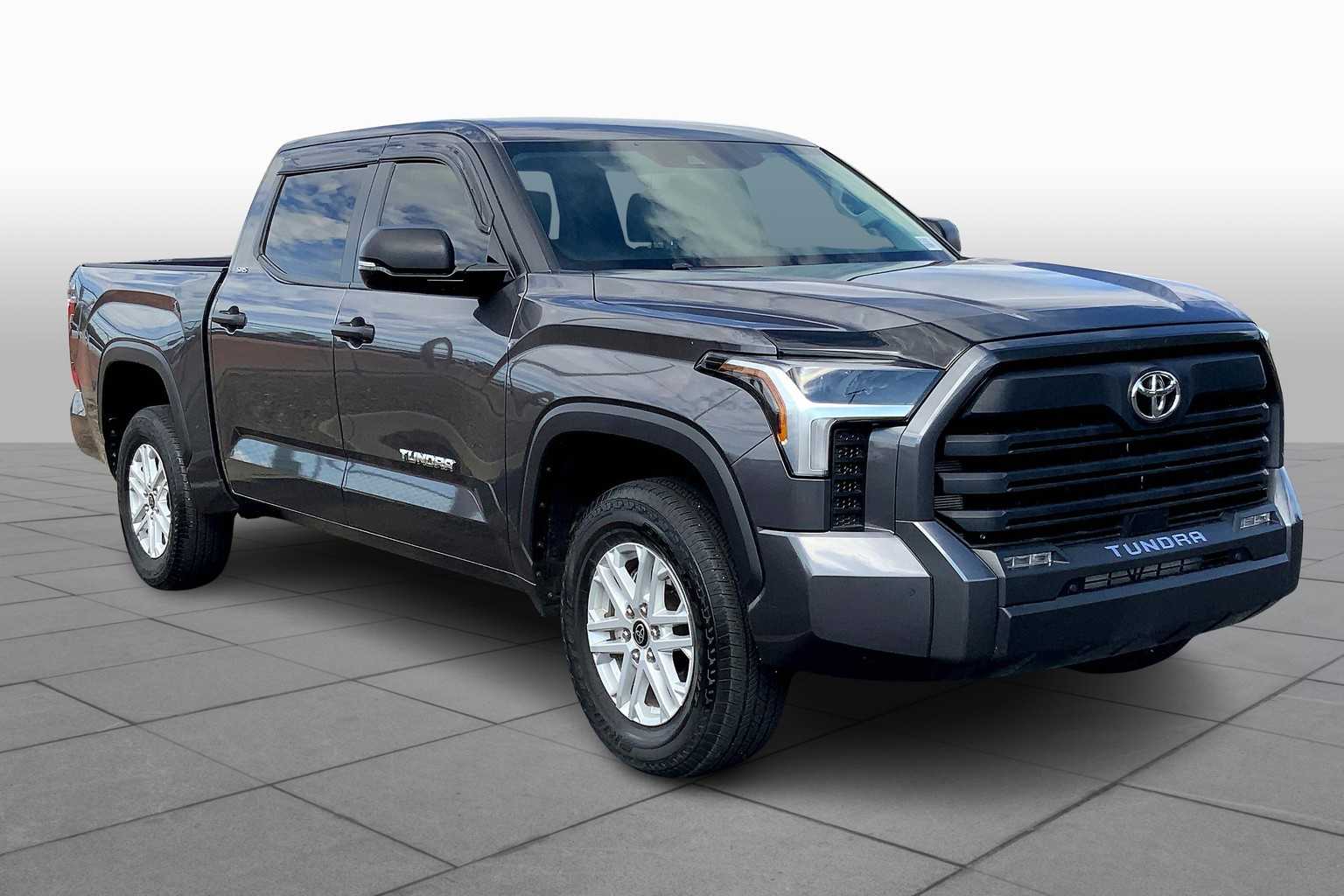 2024 Toyota Tundra SR5 photo 2