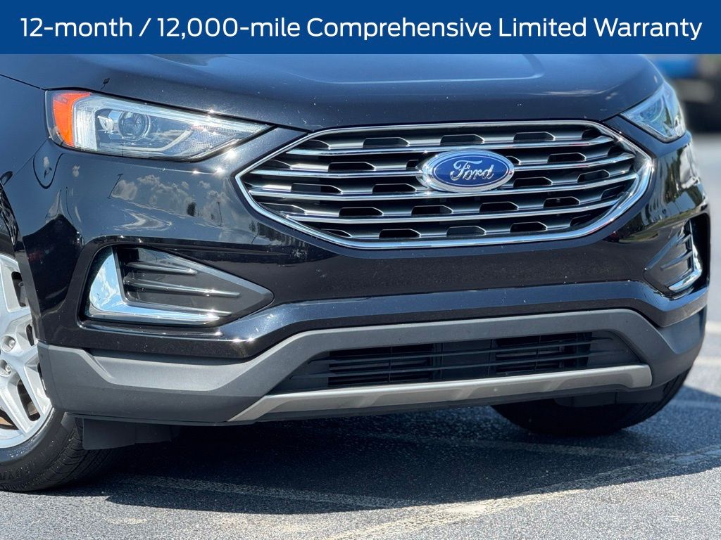 2022 Ford Edge SEL photo 3