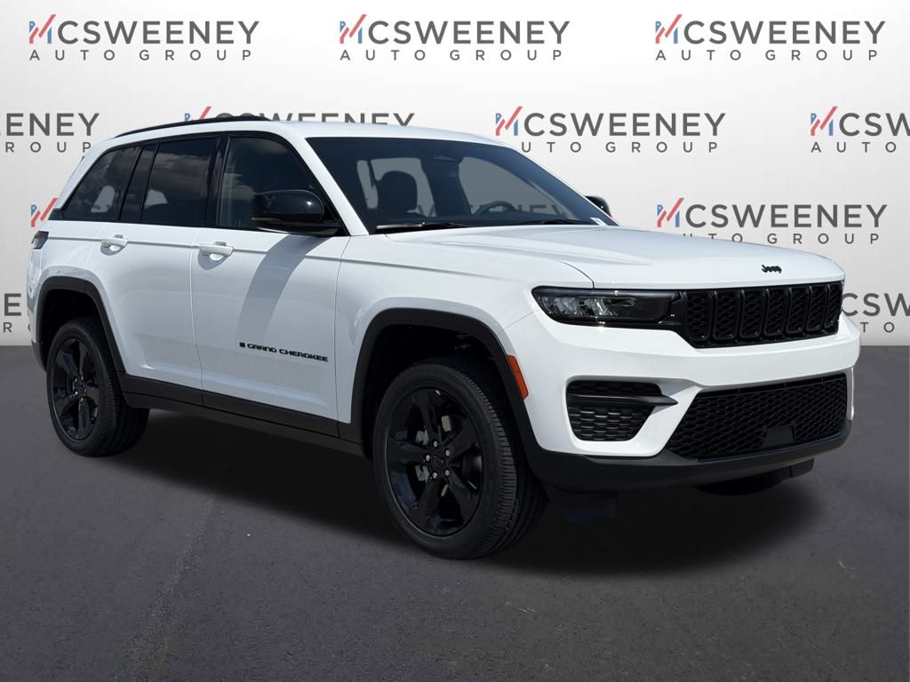 2025 Jeep Grand Cherokee Altitude photo 5