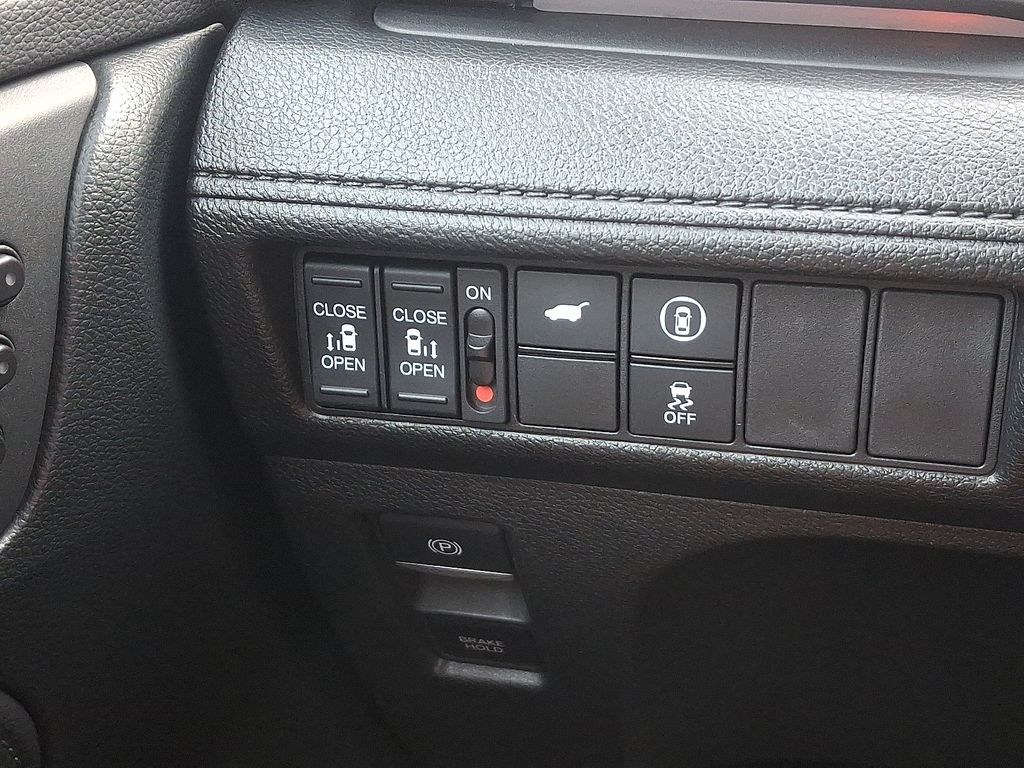 2024 Honda Odyssey Sport photo 25