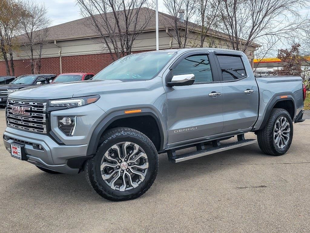 2024 GMC CANYON - Image 1