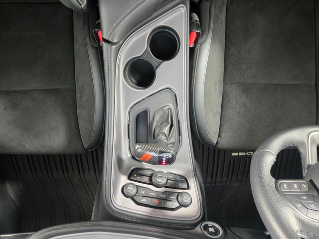 2023 Dodge Challenger R/T photo 20