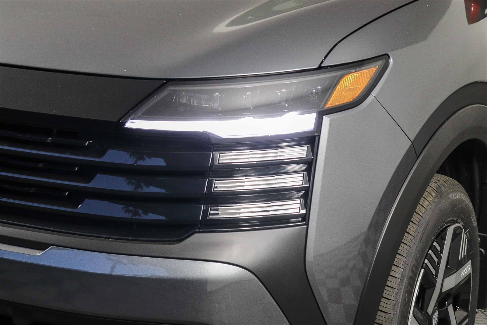 2026 Nissan Kicks SV photo 3