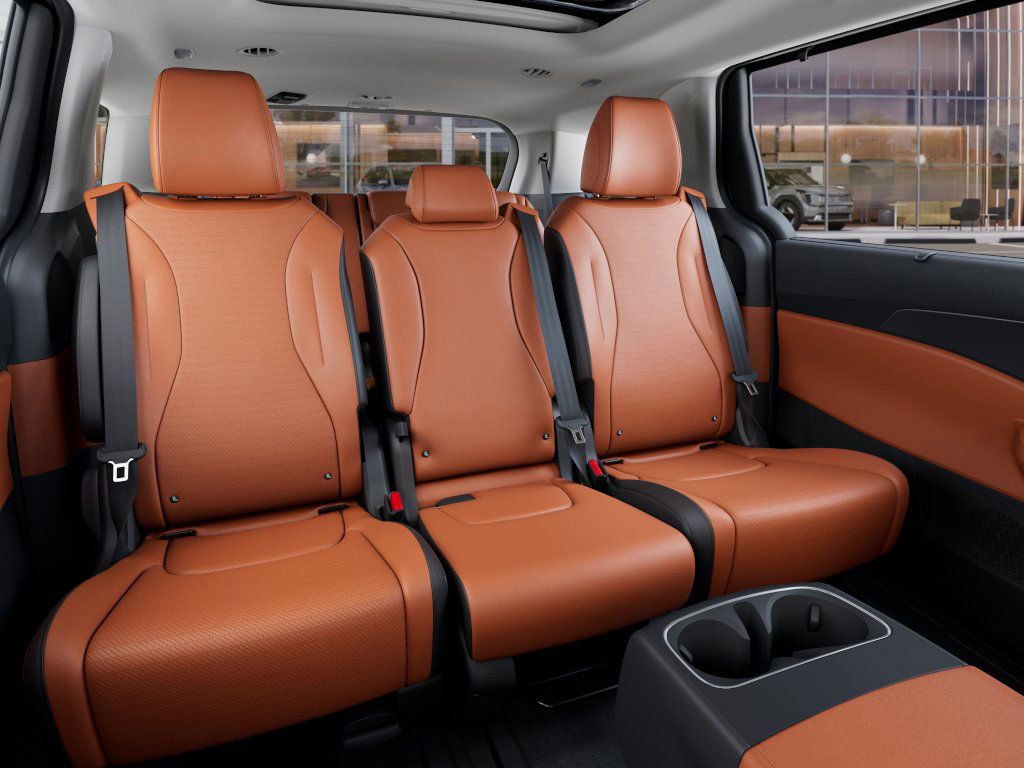 2026 Kia Carnival SX Prestige photo 16