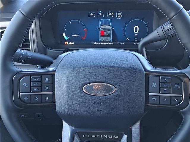 2025 Ford F-350 Platinum photo 11