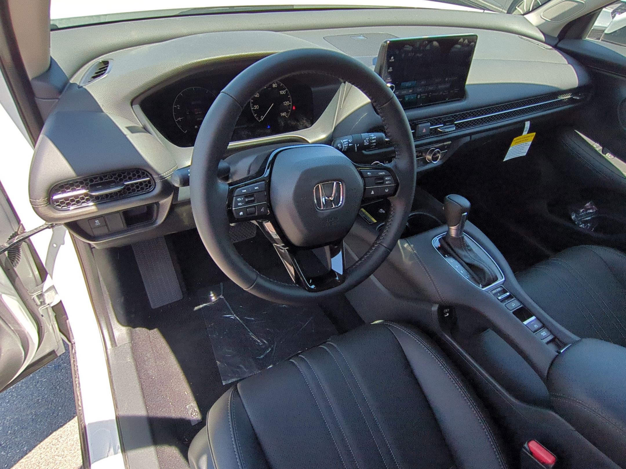 2025 Honda HR-V EX-L photo 8