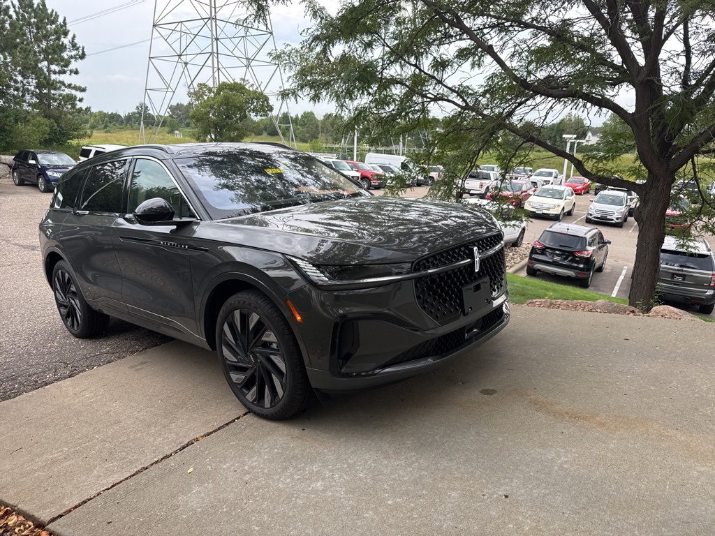 Used 2024 Lincoln Nautilus Black Label with VIN 5LMPJ9JA3RJ861311 for sale in White Bear Lake, Minnesota