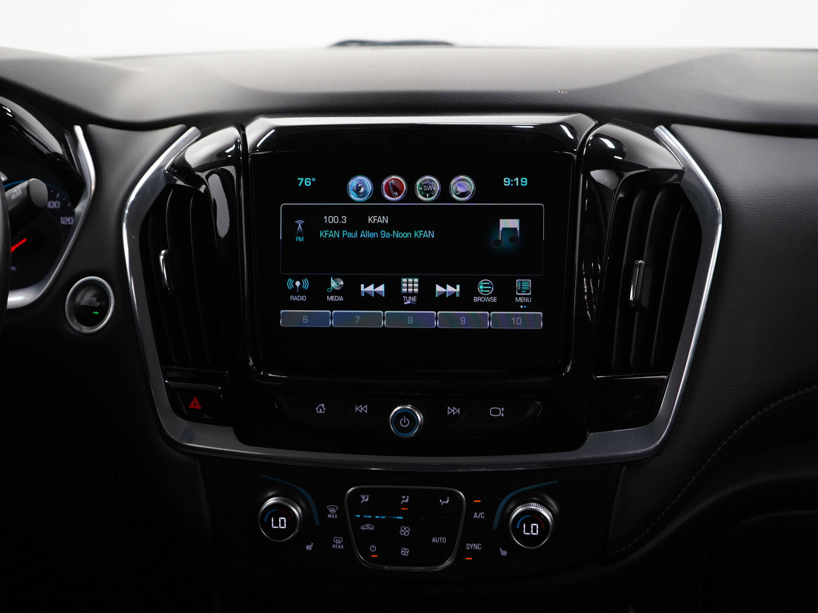 2018 Chevrolet Traverse Cloth photo 14
