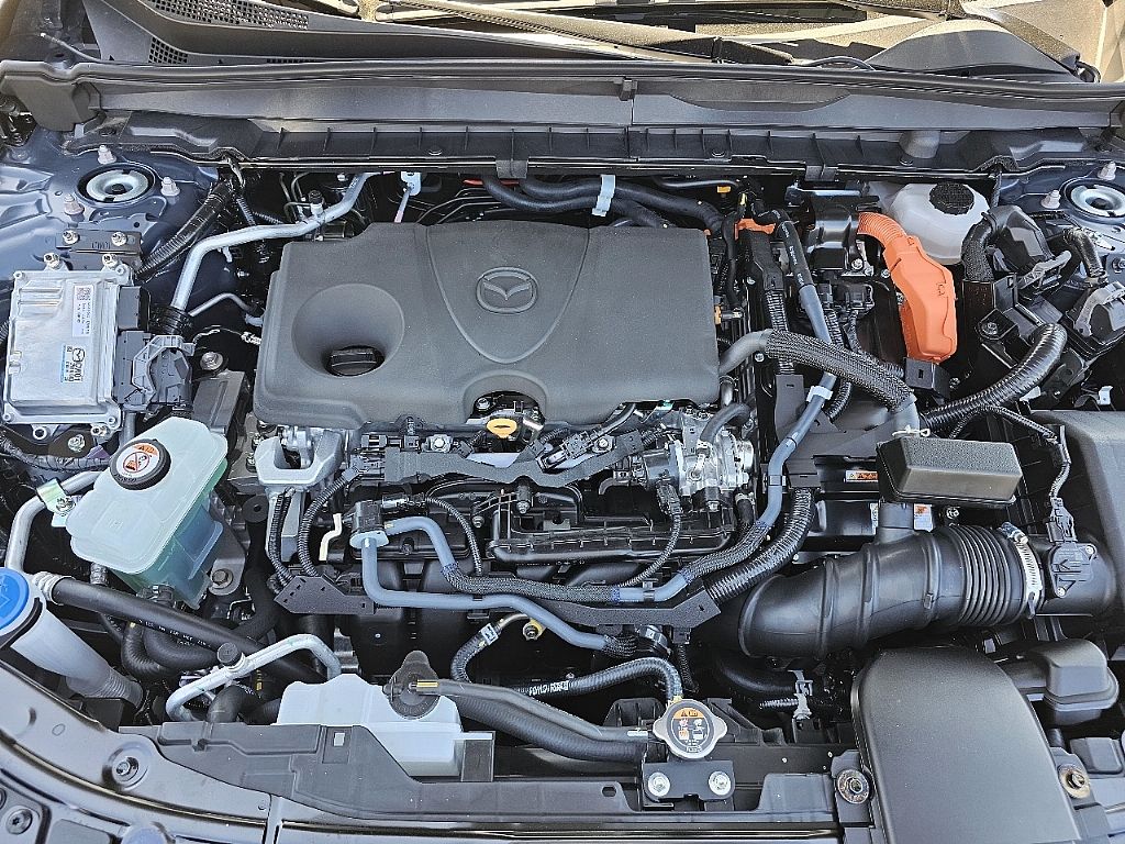 2025 Mazda CX-50 Premium photo 10