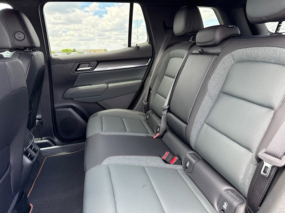 2026 Gmc Terrain AT4 photo 28