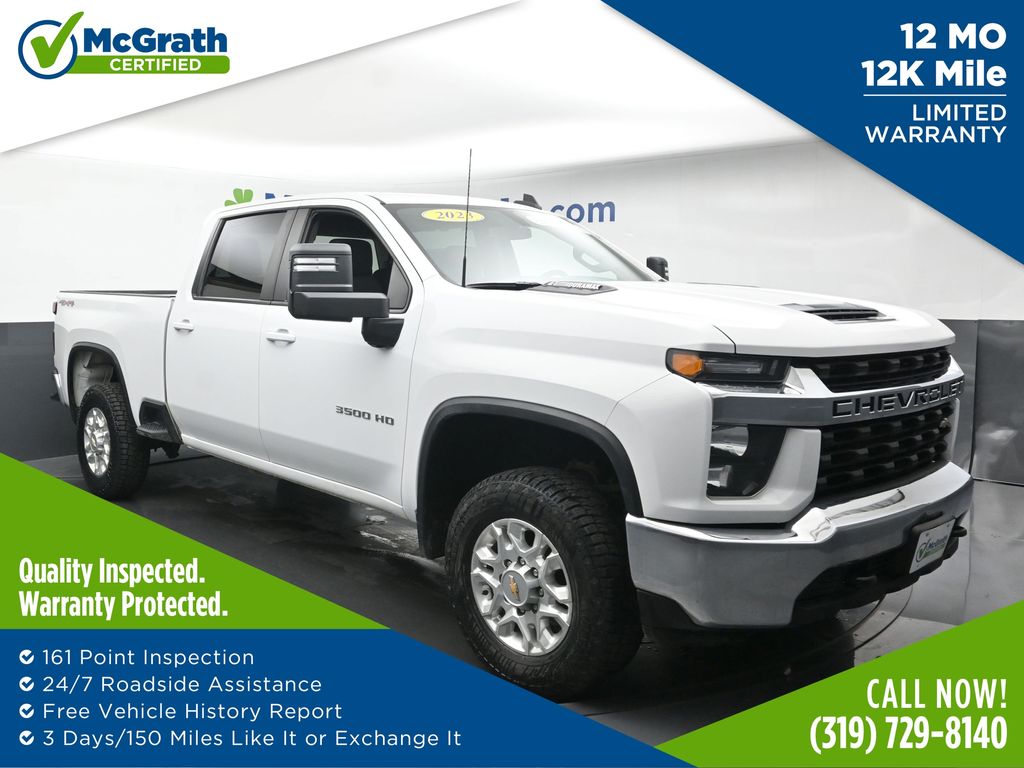 2023 Chevrolet Silverado 3500HD LT's photo