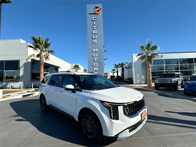 2026 Kia Carnival EX's photo