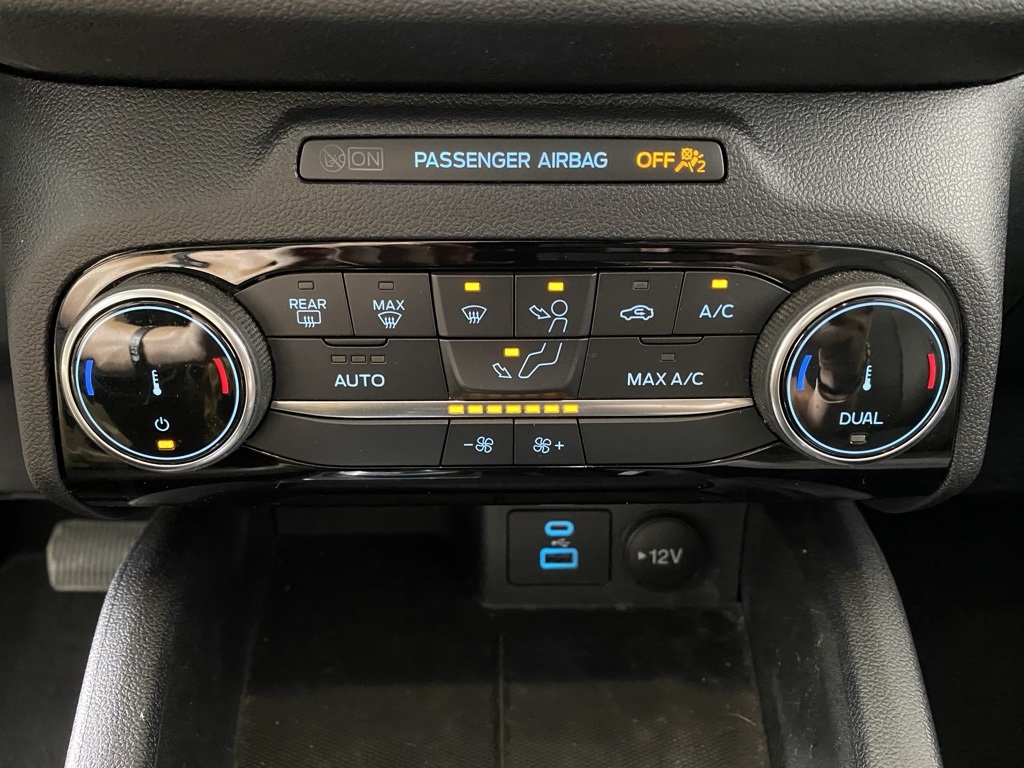 2022 Ford Escape SE photo 18