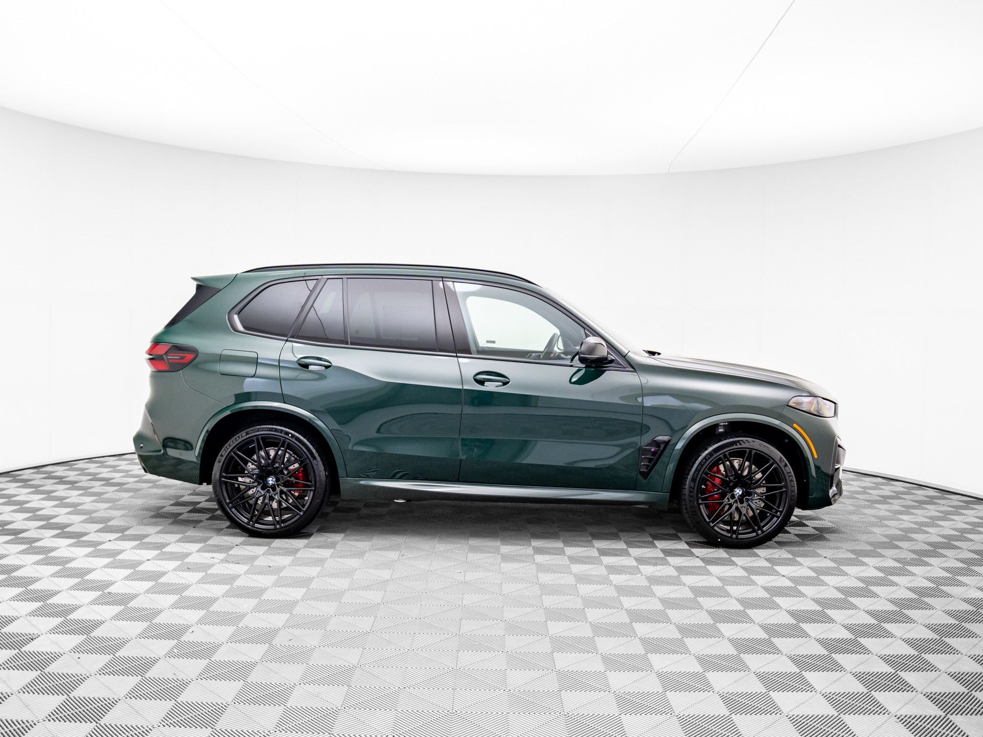 New 2026 Special Order Color BMW Competition image 7