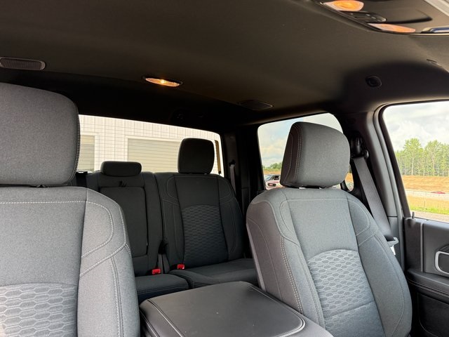 2025 Ram 3500 Big Horn photo 19