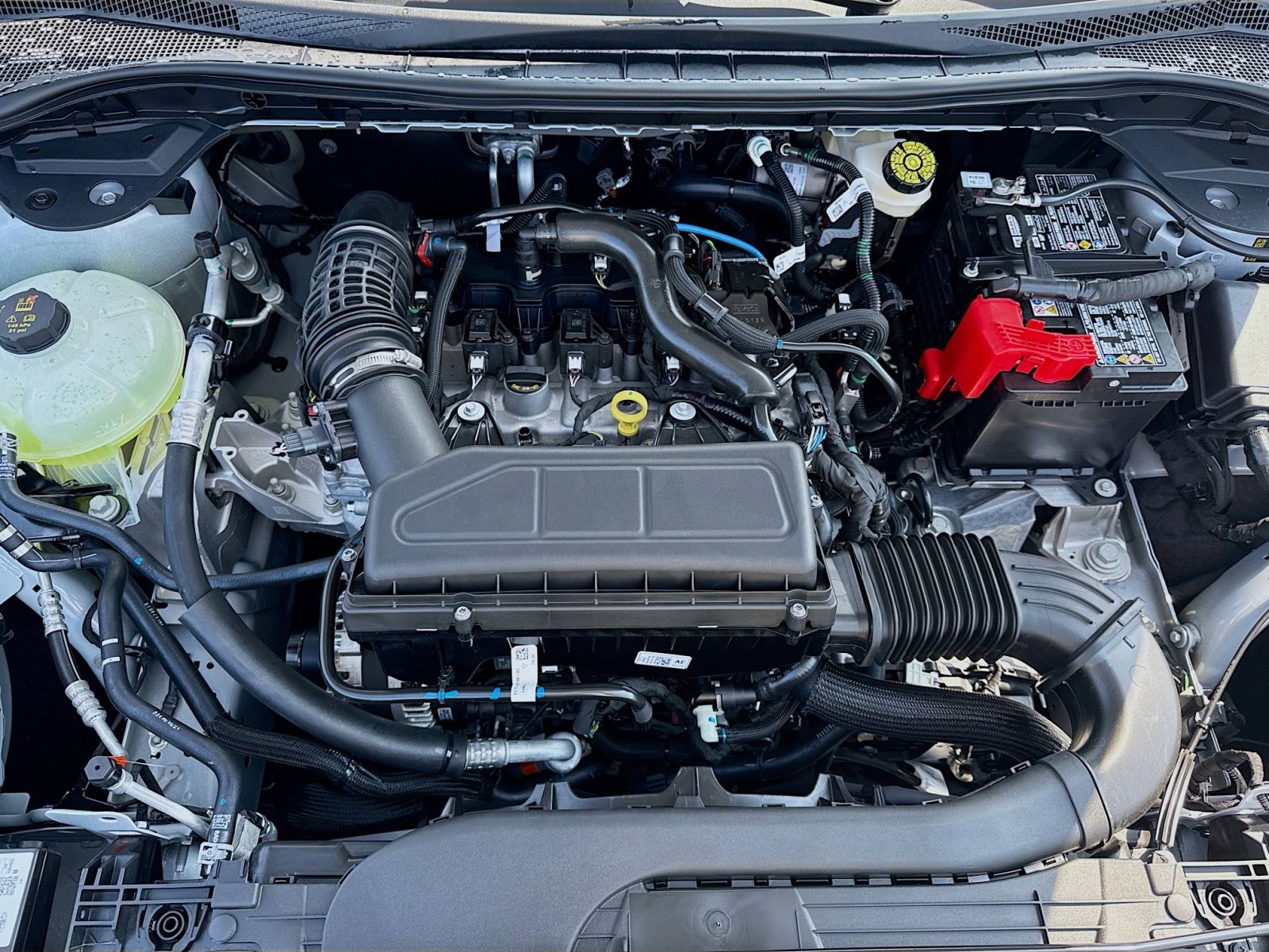 2026 Ford Escape ST-Line photo 29