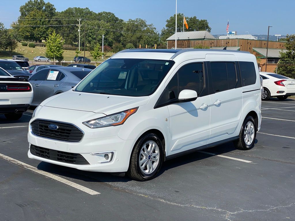 2020 Ford Transit Connect Titanium photo 2