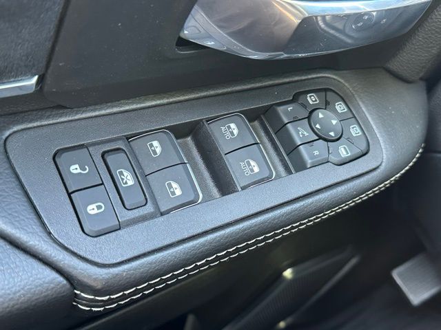 2026 Ram 3500 Laramie photo 16