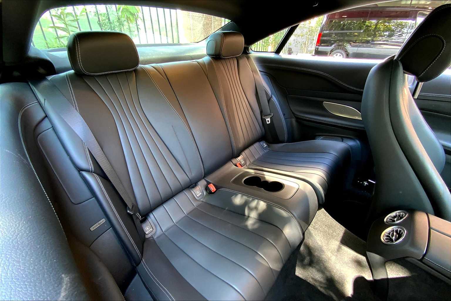 2022 Mercedes Benz E 450 photo 18