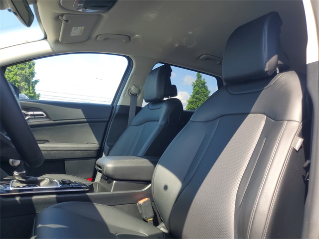 2024 Kia Sportage EX photo 13