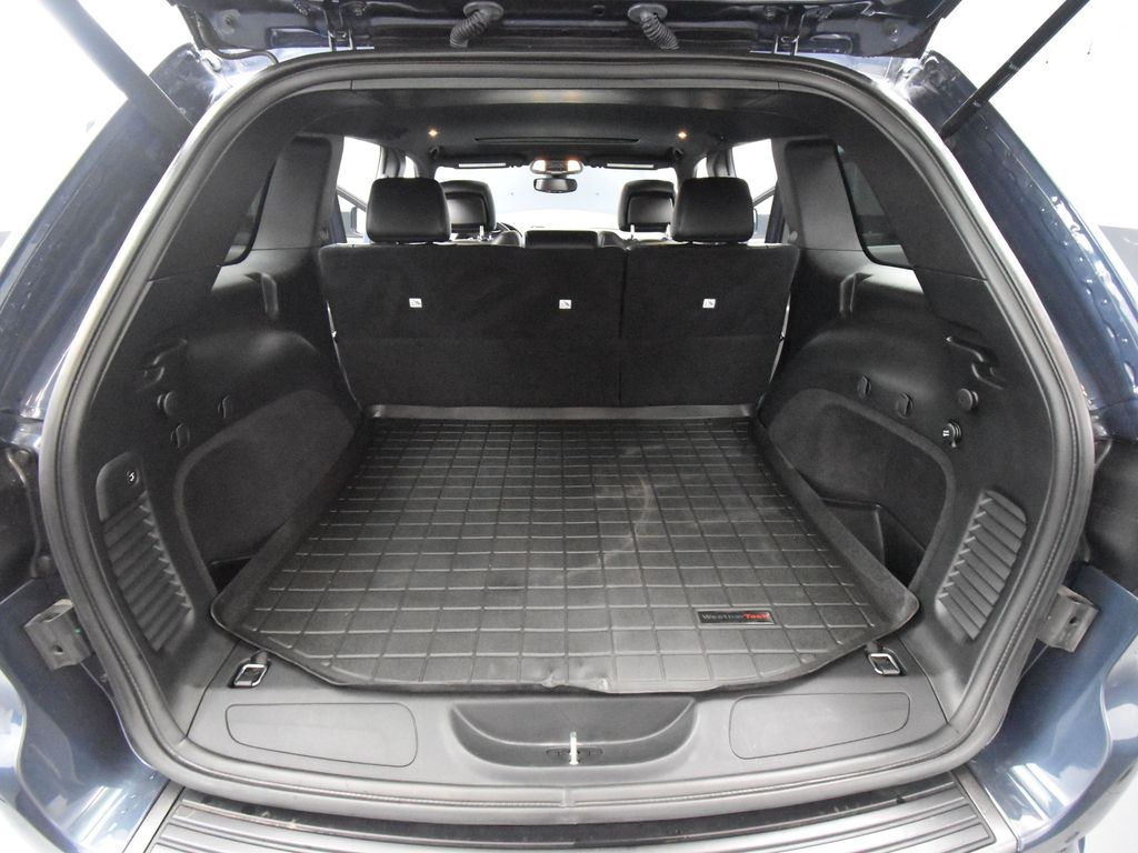 2020 Jeep Grand Cherokee Limited X photo 32