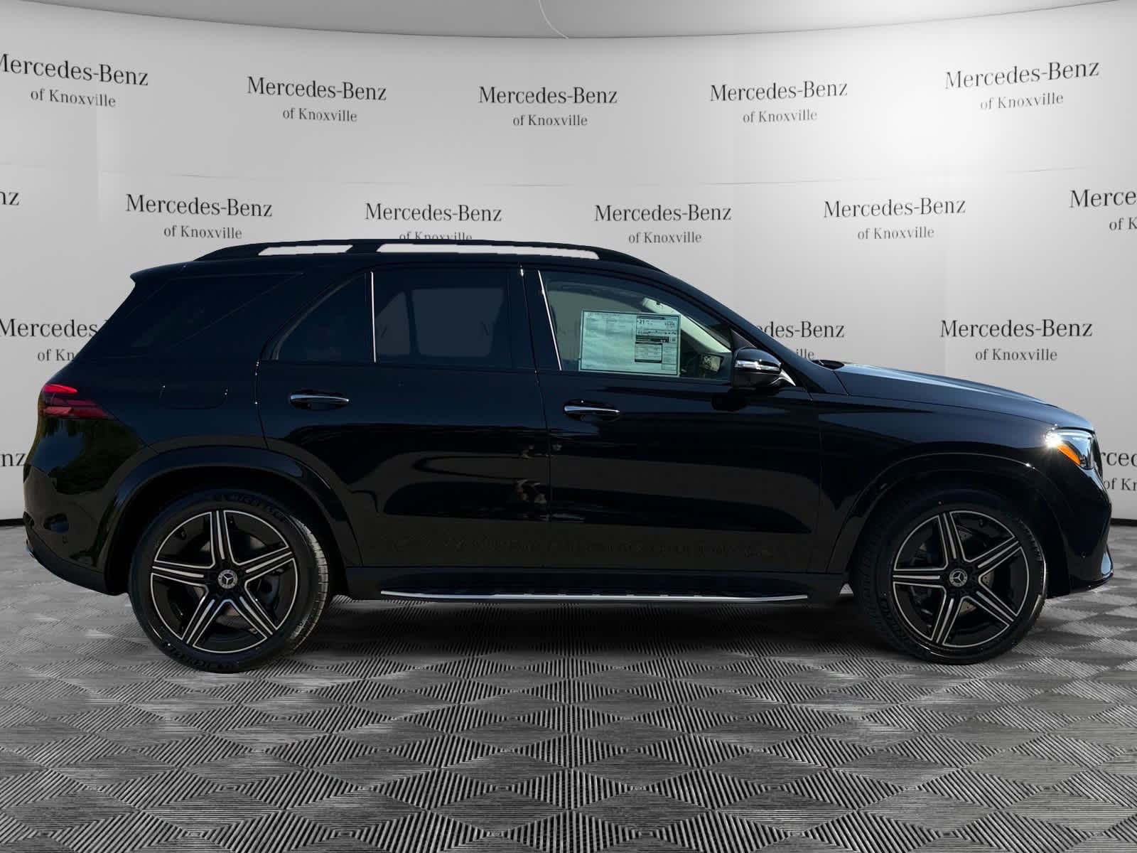 2026 Mercedes Benz GLE 450 4MATIC photo 5