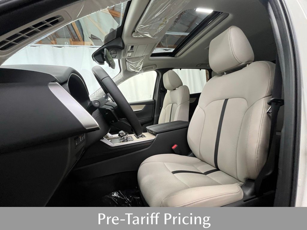 2025 Mazda CX-90 3.3 Turbo Preferred photo 9