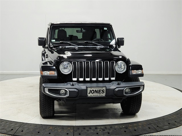 2018 Jeep Wrangler Unlimited Sahara photo 2