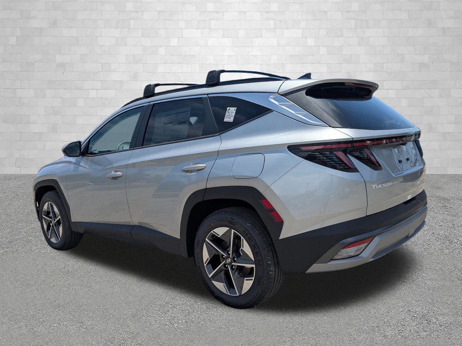 2025 Hyundai Tucson Hybrid SEL Convenience photo 4