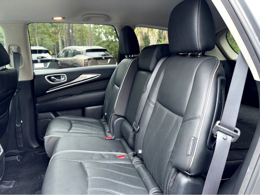 2020 Infiniti QX60 Luxe photo 21