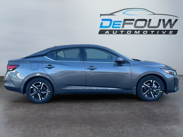 2025 Nissan Sentra SV photo 2