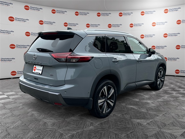 2024 Nissan Rogue SL photo 4