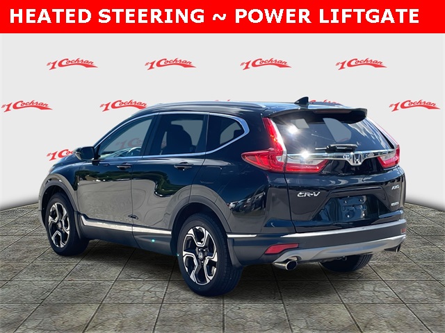 2018 Honda CR-V Touring photo 5