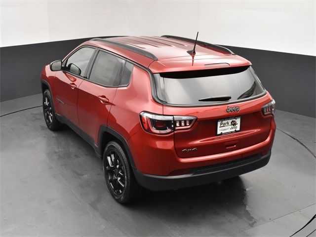 2025 Jeep Compass North Edition Latitude photo 12