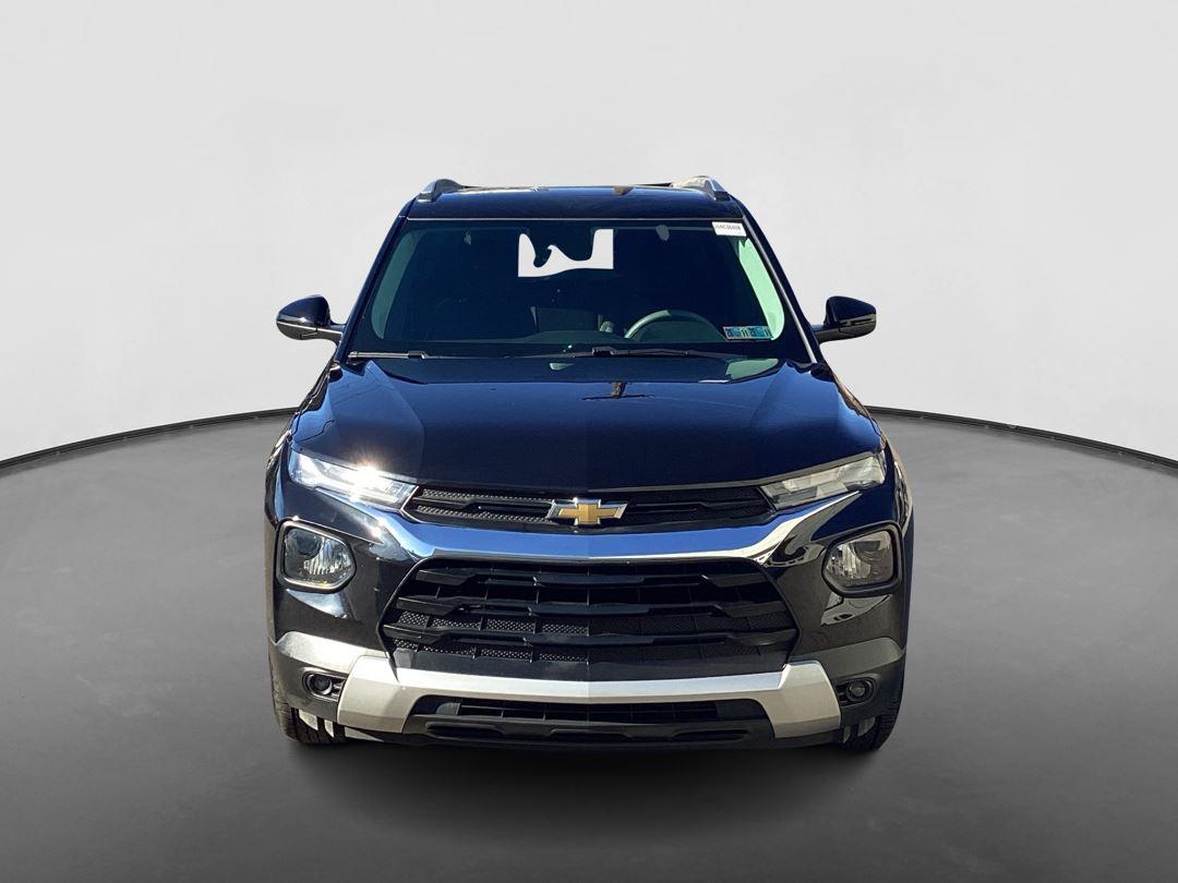 2022 Chevrolet Trailblazer LT photo 2