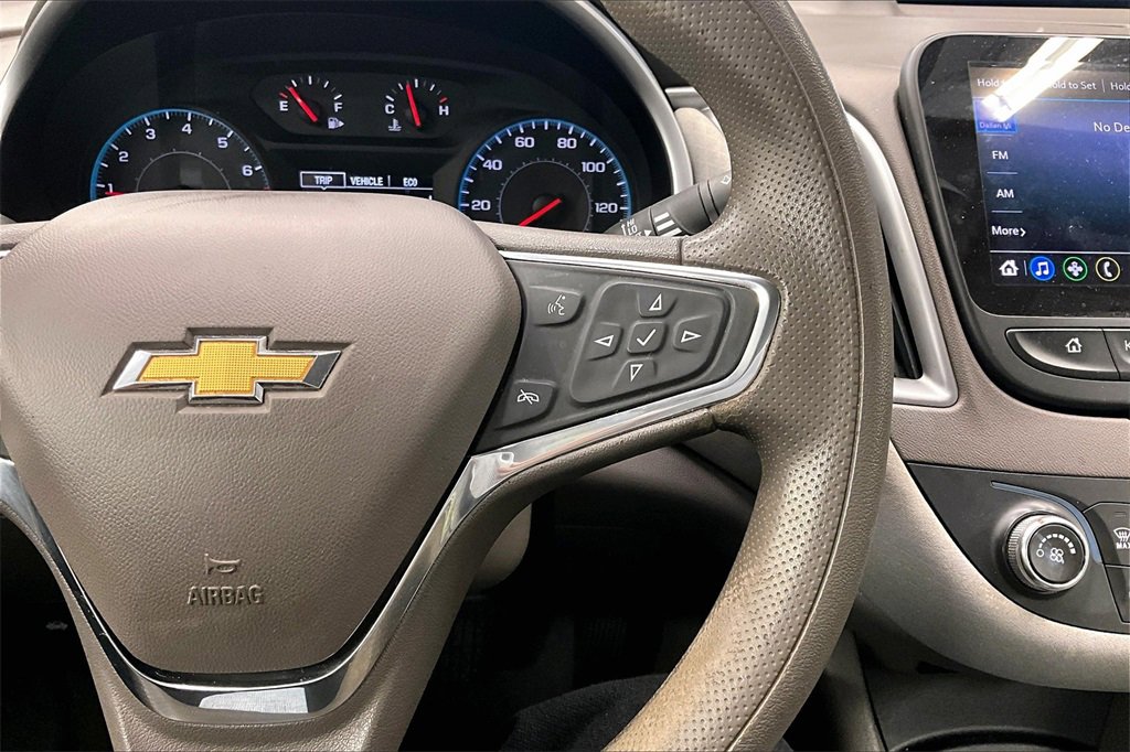 2020 Chevrolet Malibu LS photo 15