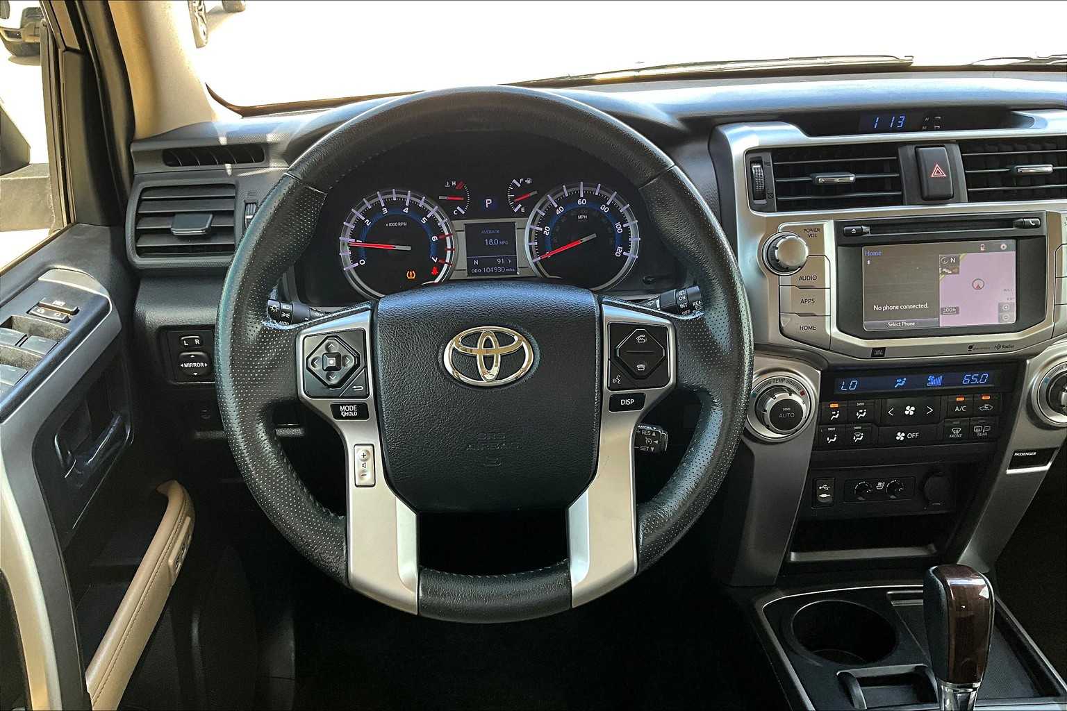 2015 Toyota 4Runner Limited photo 4