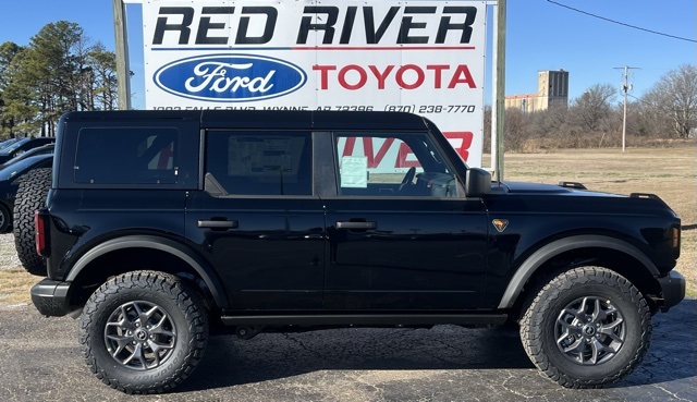 2025 Ford Bronco 4-Door Badlands's photo