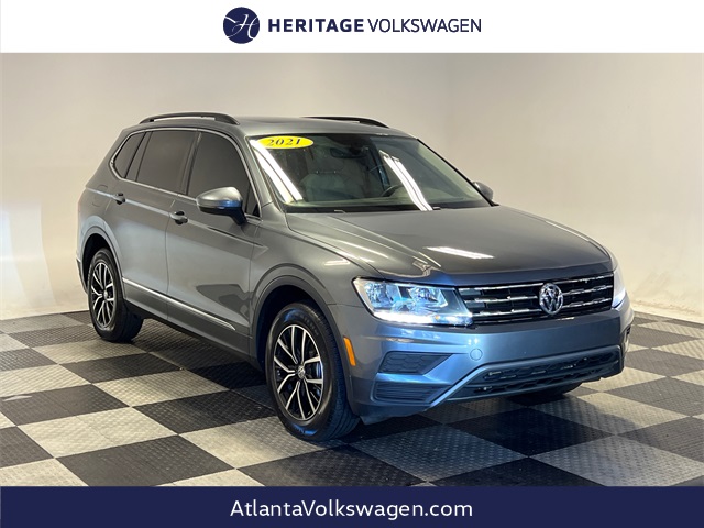 2021 Volkswagen Tiguan SE's photo