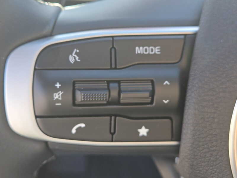 2025 Kia K5 GT-Line photo 12
