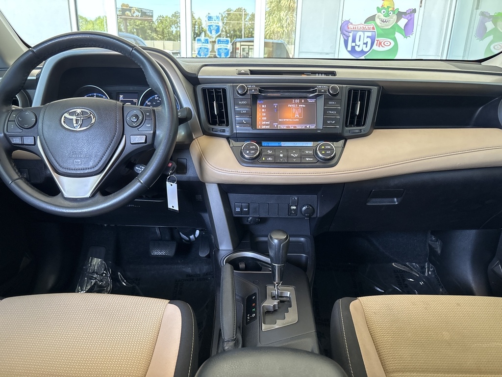 2018 Toyota RAV4 XLE photo 22