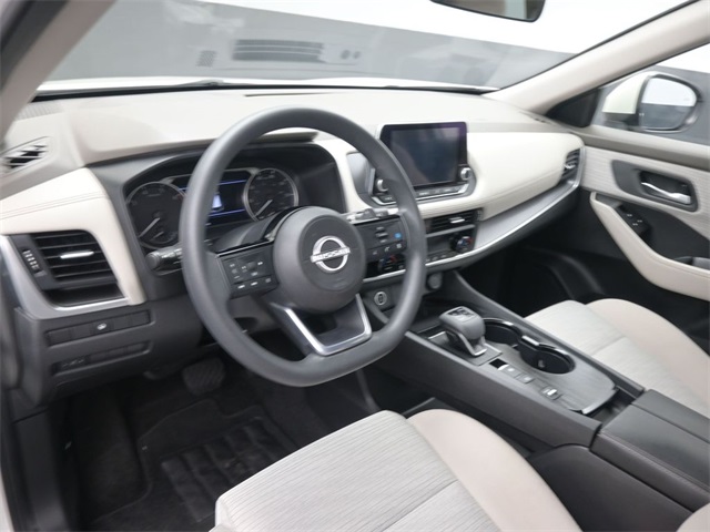 2023 Nissan Rogue SV photo 15