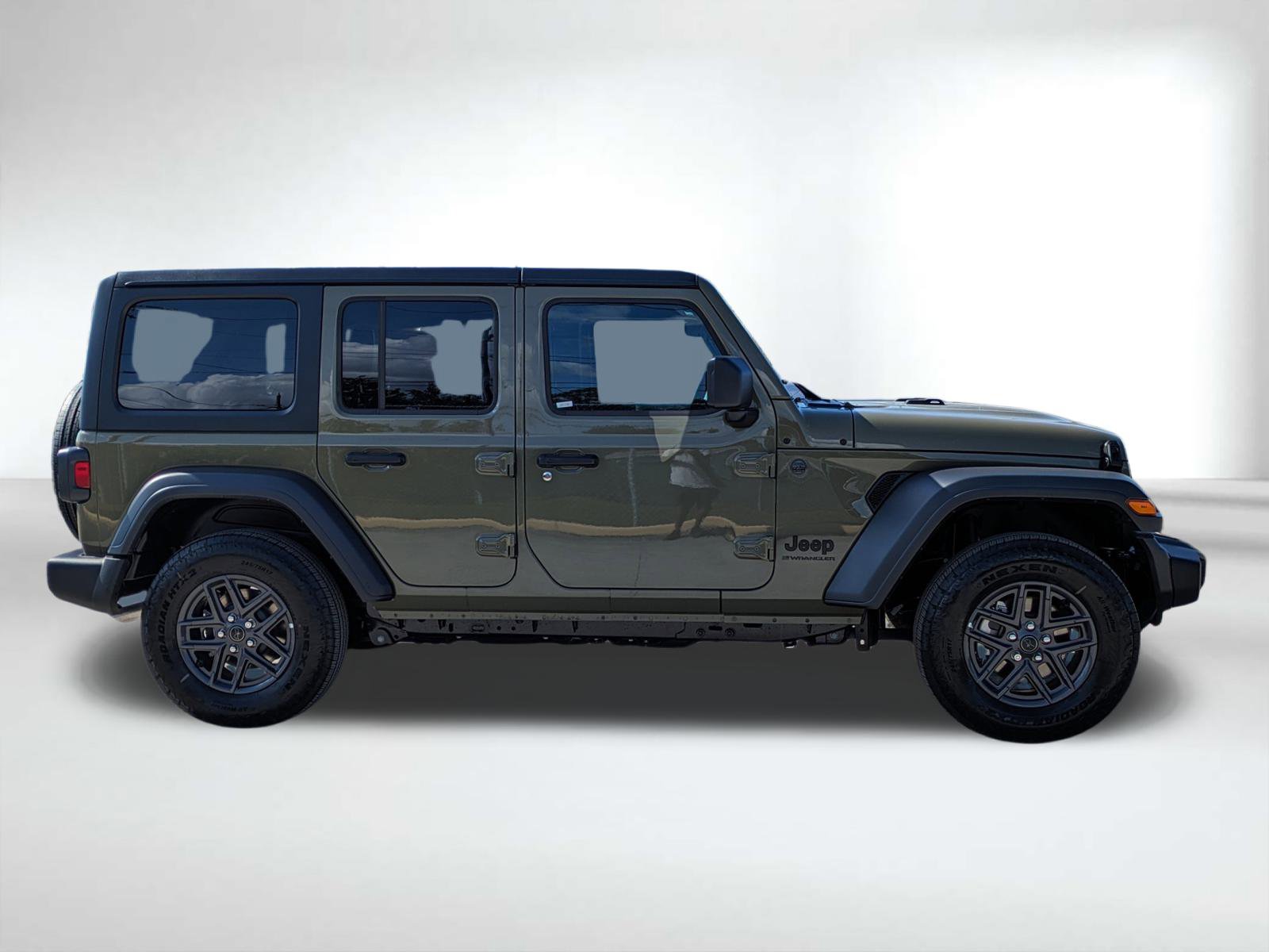 2025 Jeep Wrangler Sport S photo 3
