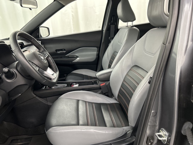 2021 Nissan Kicks SR photo 4