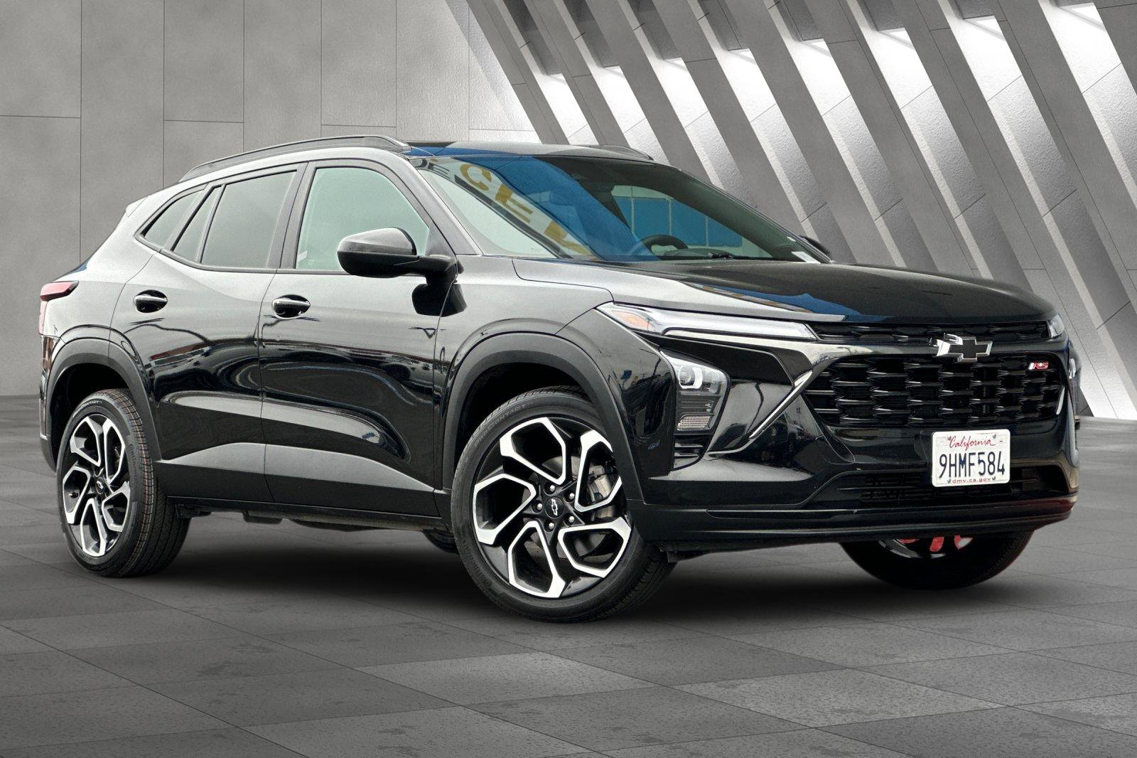 2024 Chevrolet Trax RS's photo