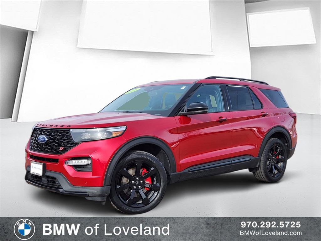 2022 Ford Explorer ST's photo