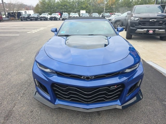 2023 Chevrolet Camaro ZL1 photo 3