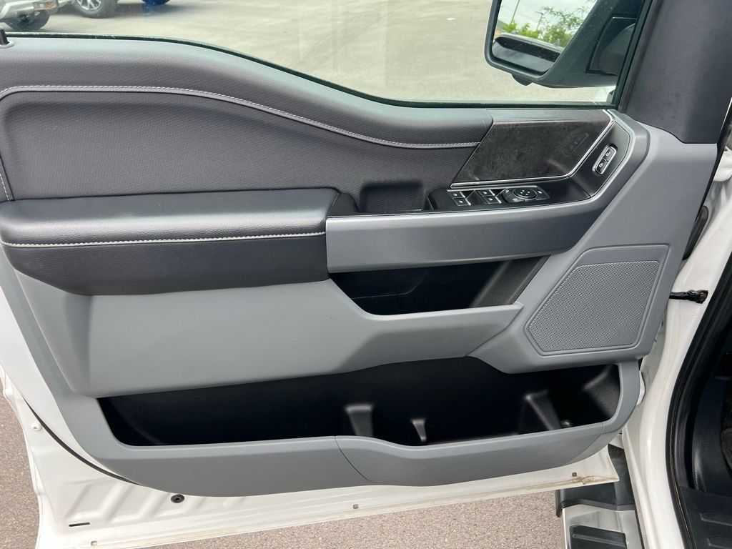 2024 Ford F-150 XLT photo 12